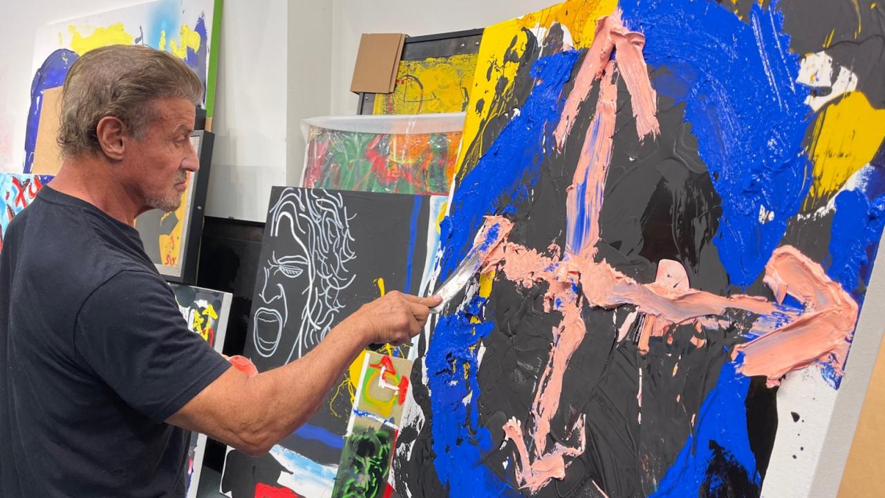 Sylvester Stallone expose ses peintures