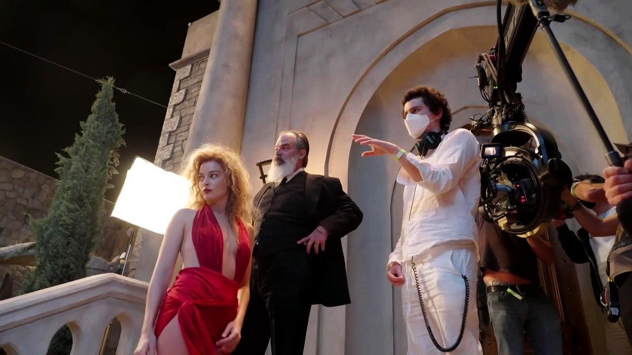 Margot Robbie et Damien Chazelle sur le tournage de Babylon